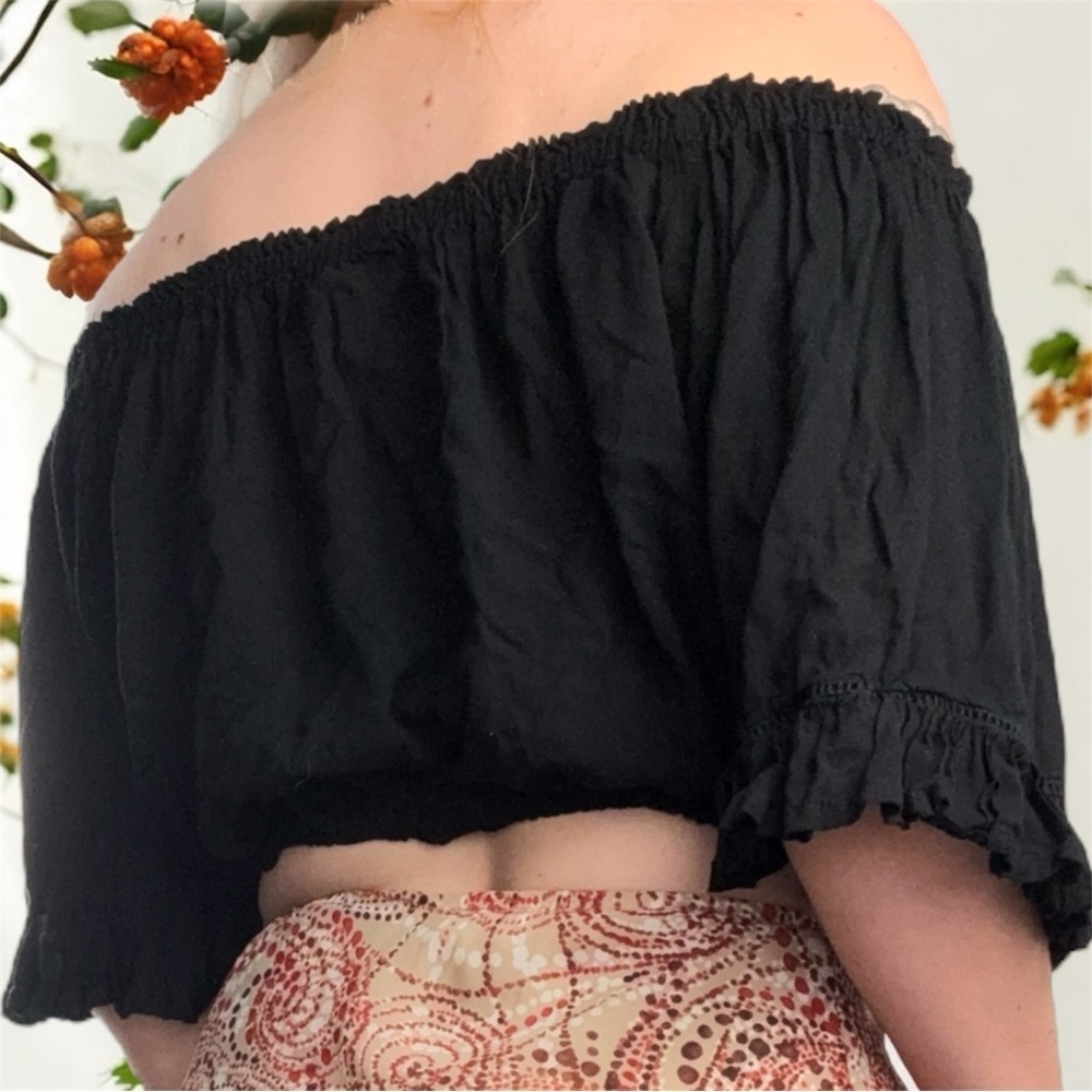 Keliki Hawaiian Black Off-Shoulder Women's Lightweight Crop Top Bell Sleeves L - Picture 2 of 10